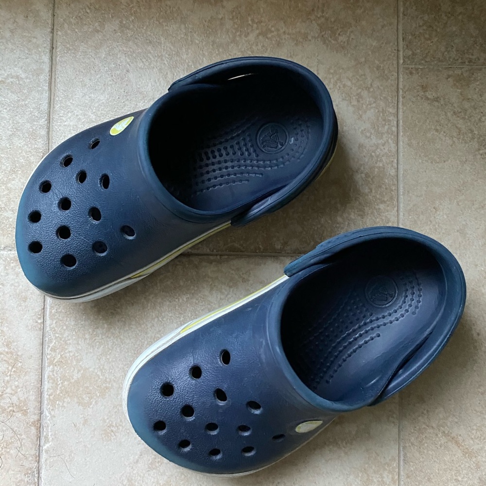 Crocs - Picture 3 of 5